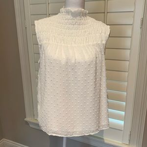 Q+A Los Angeles white sleeveless top